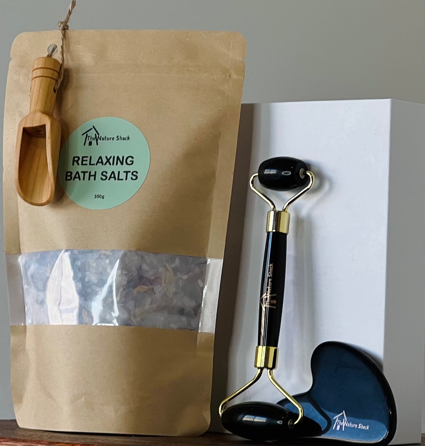 Mother's Day Bundle - Relaxing Bath Salts and Facial Massage Roller
